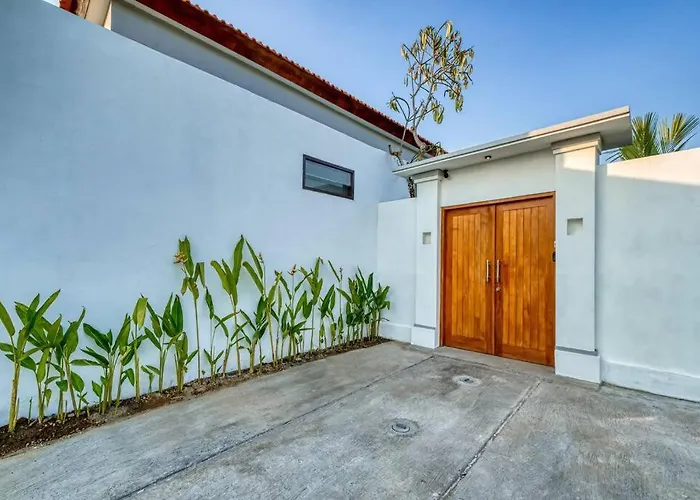Promo Chic And Comfy 3bd Pererenan With Pool Villa *